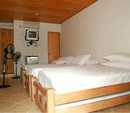 Bed and breakfast Arrecifes Casa Playa 2*
